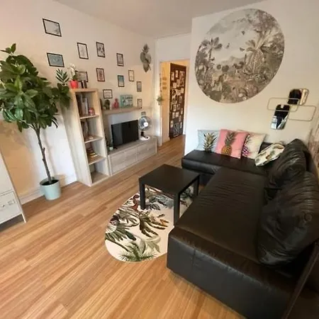 A Proximite Jardin Arbore A Pied Confort Apartment